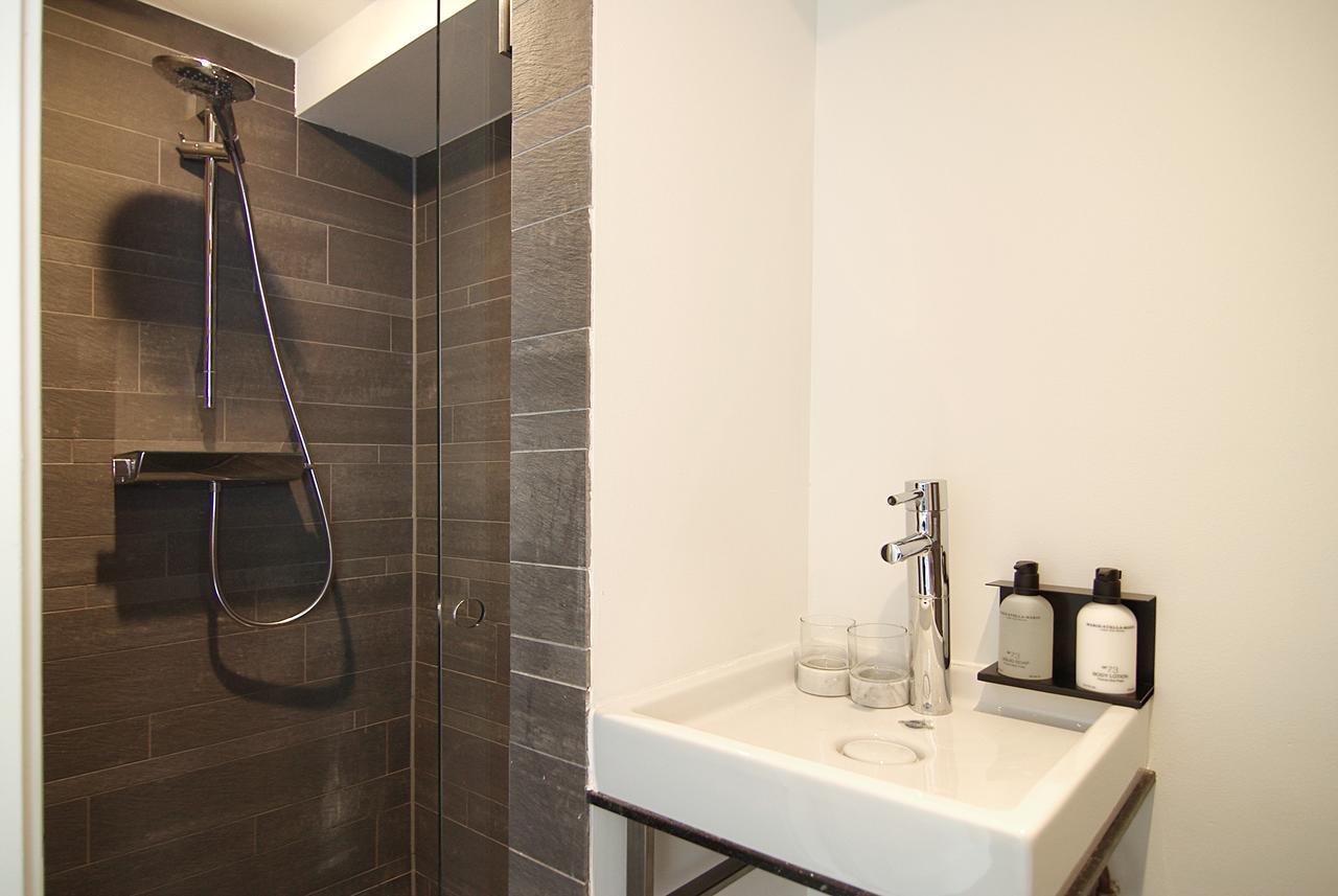 Zandberg - Canal View Apartmentsアムステルダム エクステリア 写真